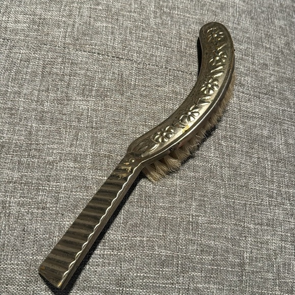 VINTAGE ART NOUVEAU STYLE SILVERPLATED CURVED SOFT BRISTOL - BABY HAIR B… - Picture 2 of 6